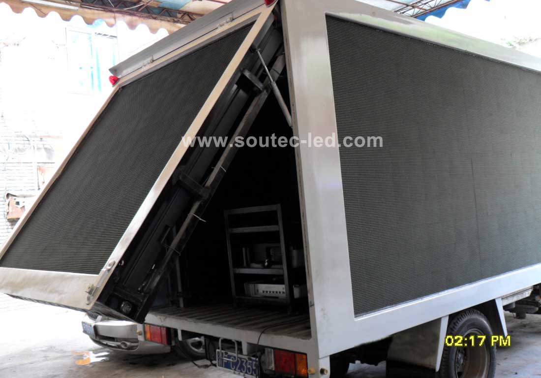 Mobile-Truck-LED-Display-1.jpg